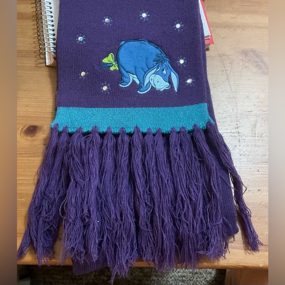Disney:Purple winter Eeyore scraf with yarn fringe on both ends for adults /kids - Picture 2 of 5